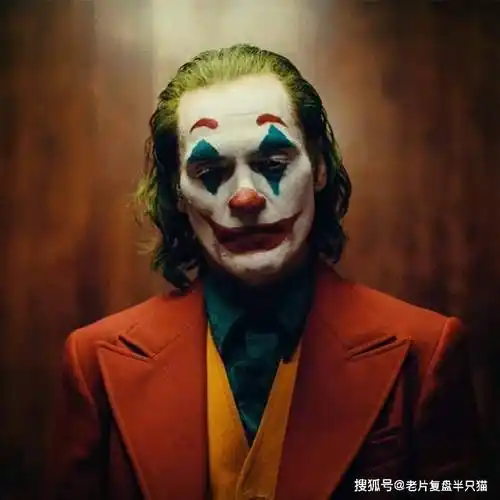 什么时候,他变成了"小丑"?_亚瑟_电影_手枪