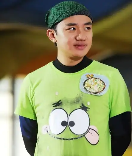 图跑男王祖蓝个人资料及照片集锦回顾当年完成撕名牌首杀