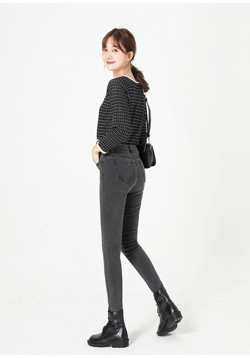 xiyichuの原创烟灰色牛仔裤女高腰显瘦2021新款秋冬修身弹力紧身小脚