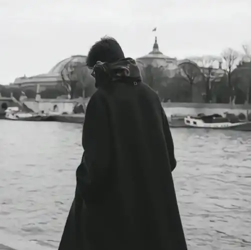 肖战超话背影#肖战