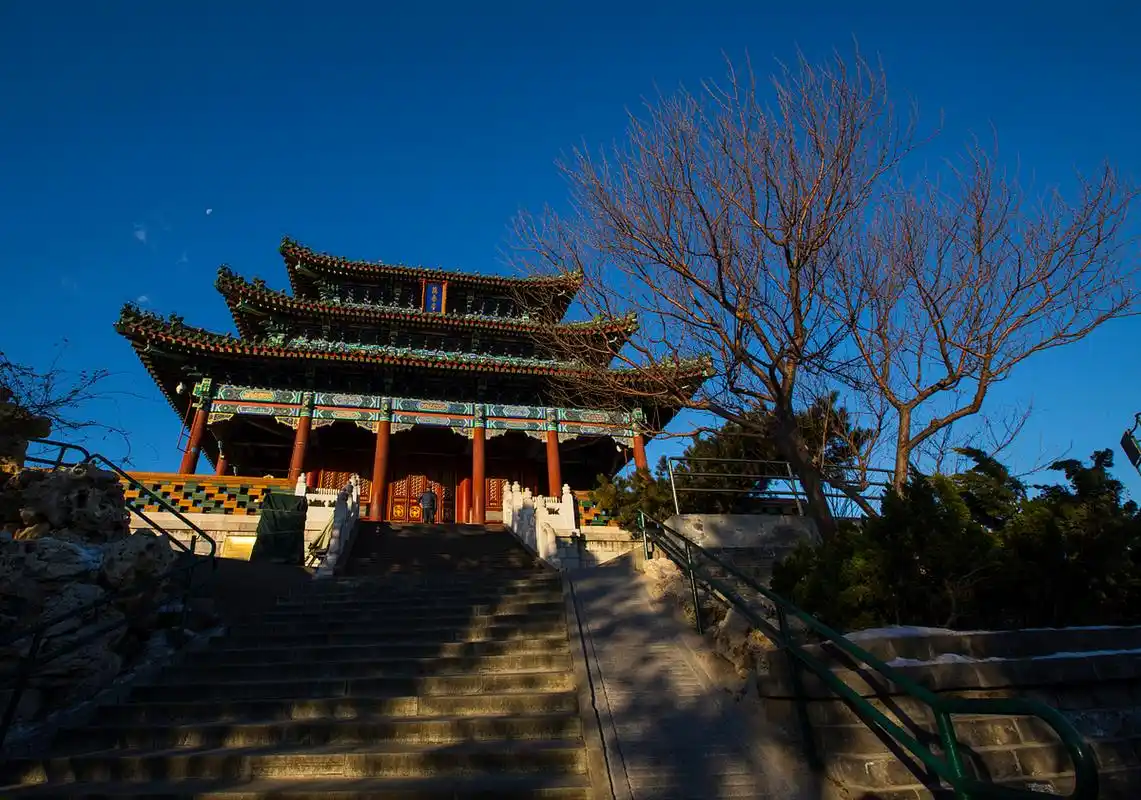 铁岭旅游景点排行榜前十名: 1.