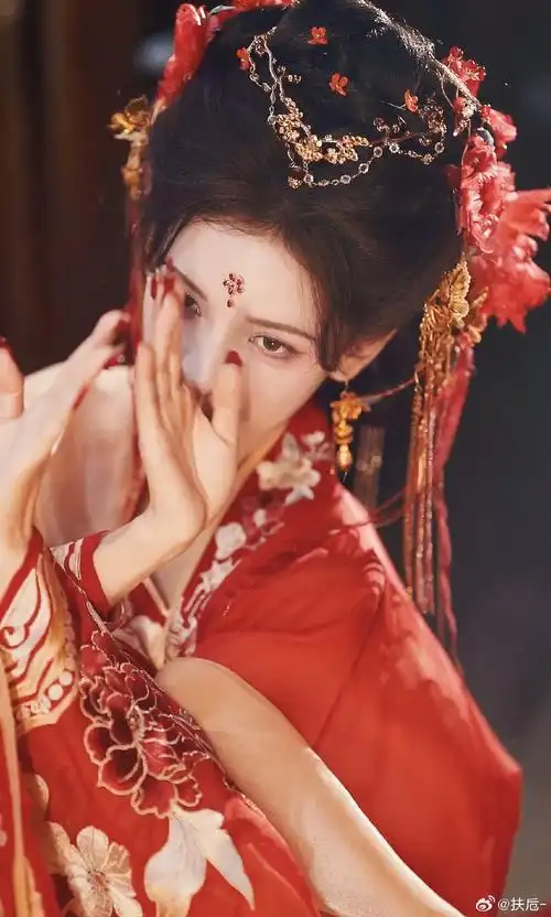 生而如诗##国风##摄影##国风大典##张予曦红衣古装美到我失语