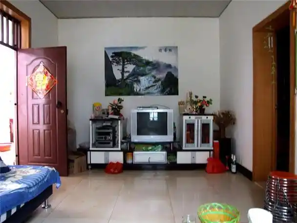 农村客厅风水布局怎么摆放才好_农村建房风水布局客厅_农村客厅布置