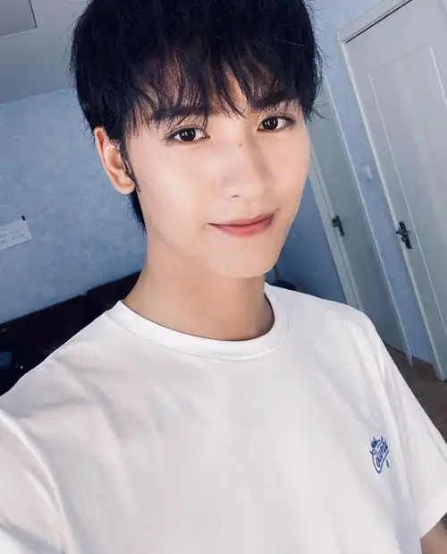 黄俊捷,junjie huang的个人写真图片,壁纸,海报,photos – imdb爱影库