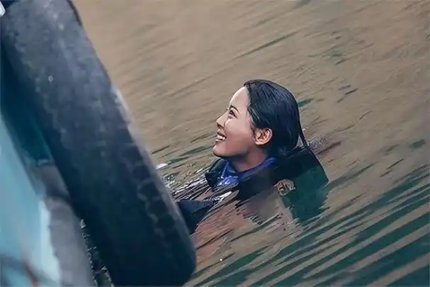 李沁挡不住,唐嫣压不了,她把欲望全写脸上,观众却更爱了