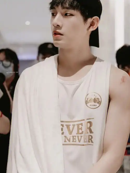 姚琛拳力以赴08