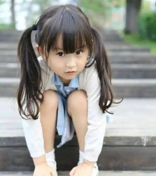 "小芈月"11岁近照曝光,长相清纯甜美,网友表示愿意等她长大_刘楚恬