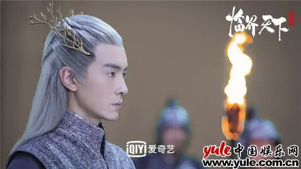 剧照1郑元畅饰银尘