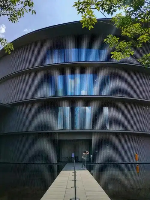 安藤忠雄带你遇见不一样的和美术馆