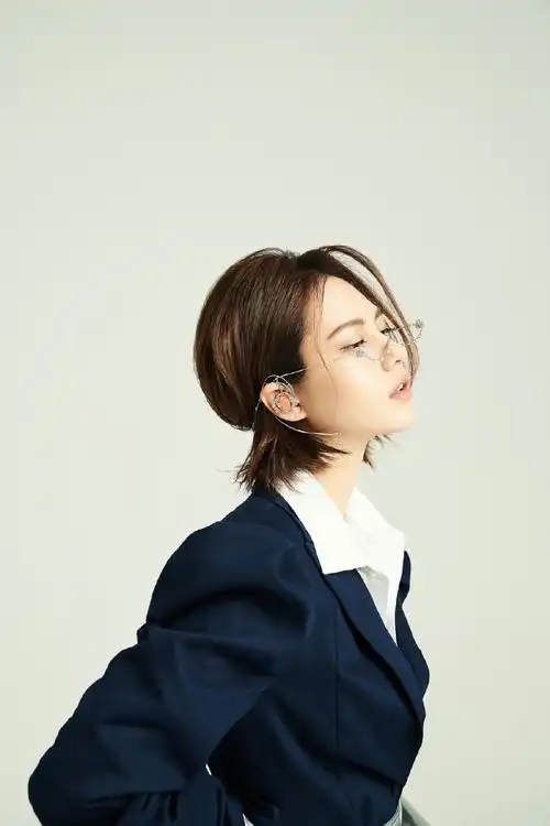 演员姜珮瑶妩媚性感杂志写真图片78