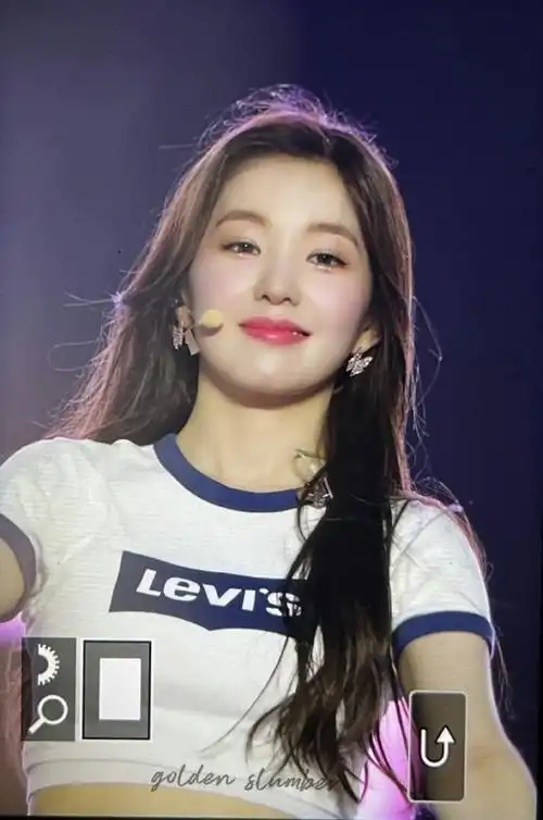 裴珠泫|姐姐的名字就是美貌的形容词 是路过的蚂蚁都会惊叹的程度!