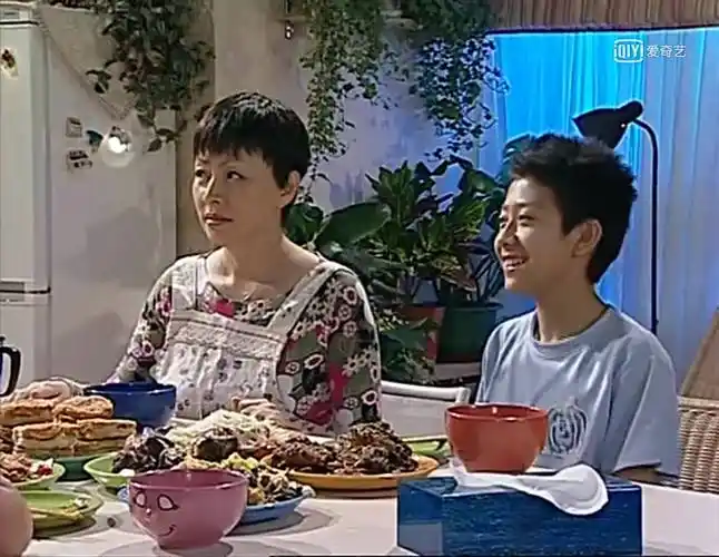 【家有儿女 第二部】刘星分肉饼