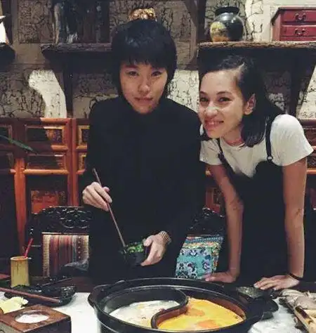 窦靖童水原希子关系揭秘 还有这层关系啊