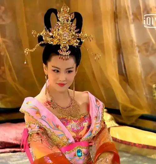 本来,女娲娘娘许诺狐精助周灭纣后,成金身正果.结果