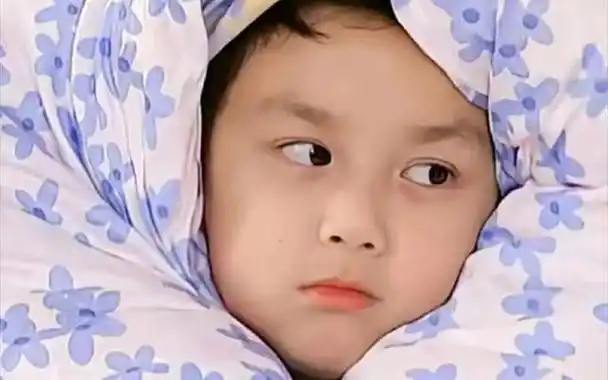 吴磊到底做错了什么海报被撤直播叫停当红小生跌落尘埃