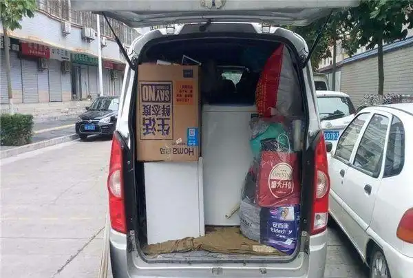 面包车拉货最新规定对于总质量45吨及以下普通