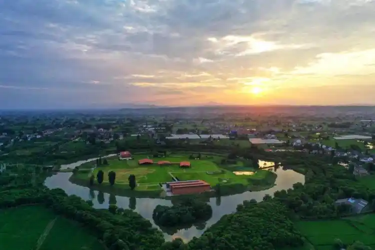 爱你一万年61约会城头山