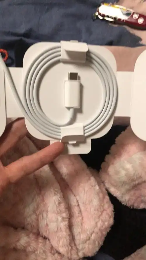 apple苹果原装无线15w magsafe iphone 12 pro max磁吸充电器 20w usb