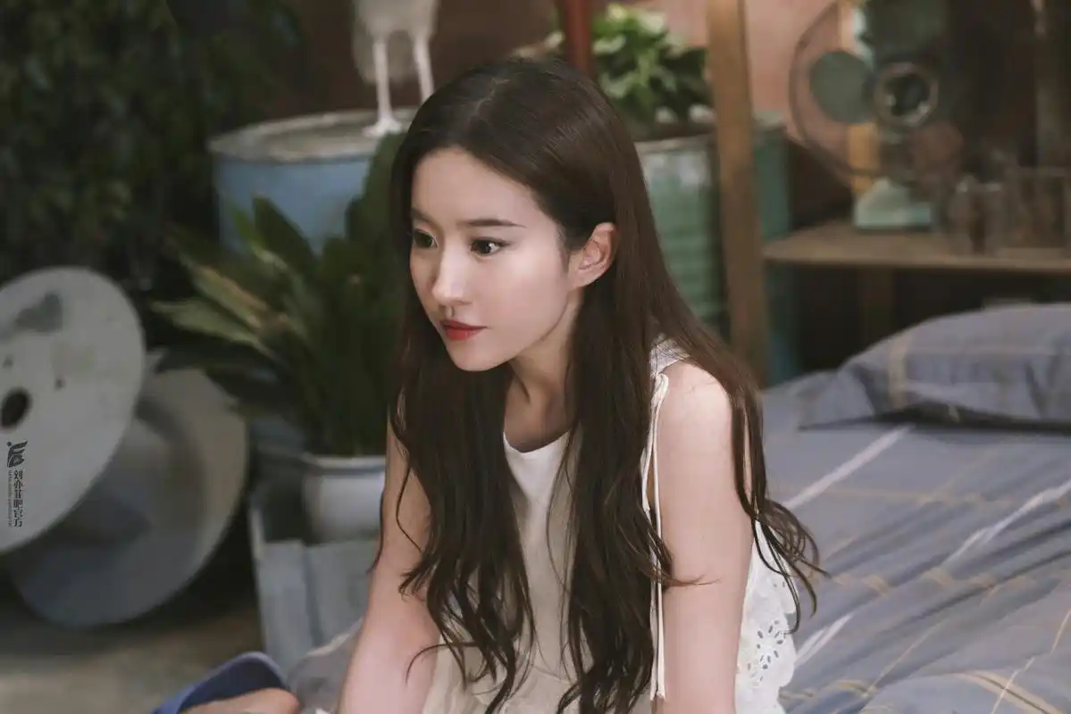 刘亦菲 白纤楚 2017电影《二代妖精之今生有幸》