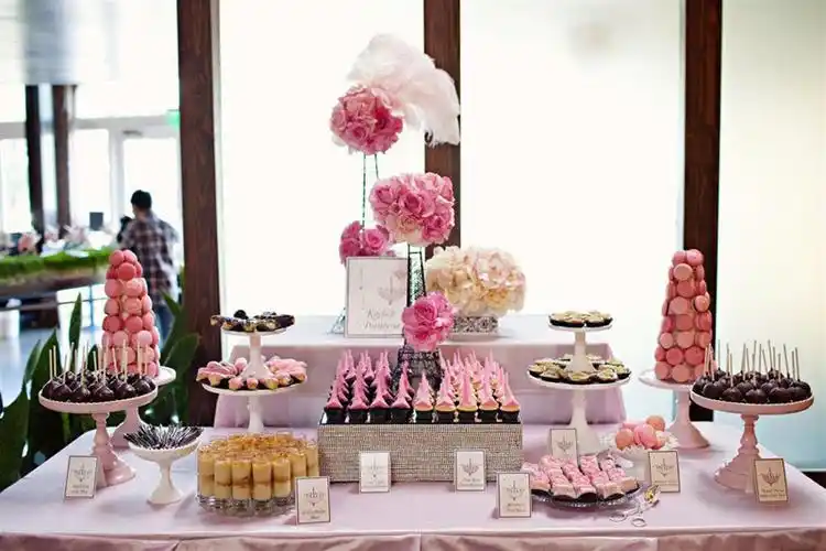 收藏贴10种最适合婚礼摆台的甜品