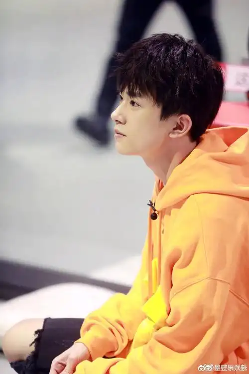 孙坚易烊千玺友谊