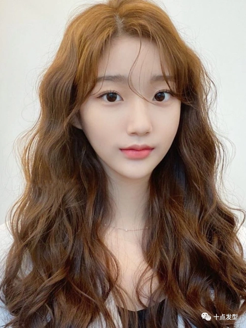38款卷发发型2021上半年最流行