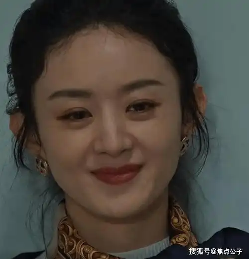 赵丽颖《野蛮生长》增肥几十斤,浓妆双下巴气场强大