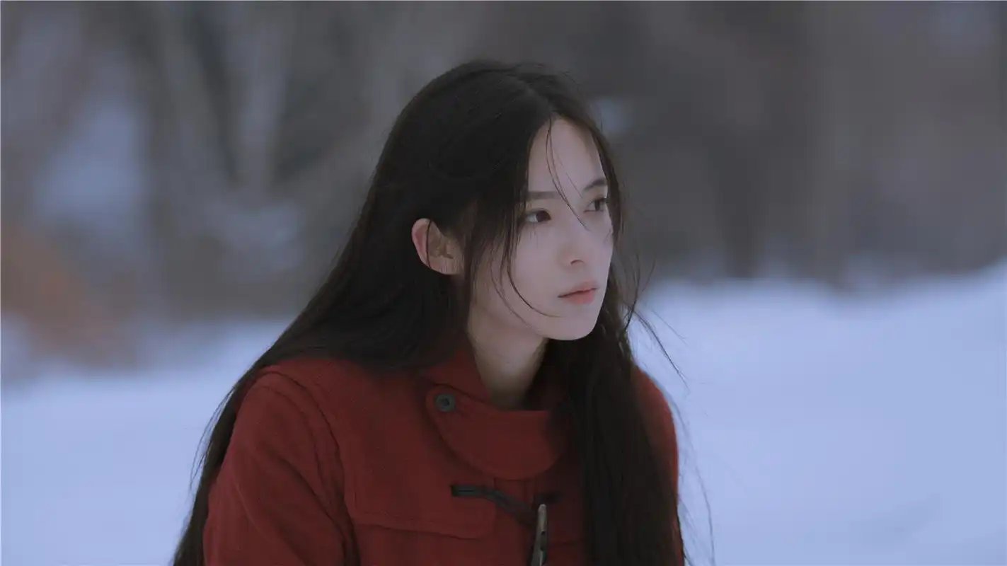 孙安可清新冬日大片曝光 厚积薄发多部作品待播