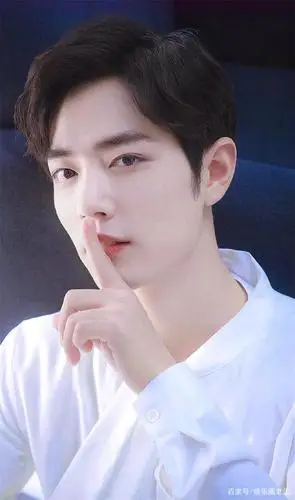 肖战能红真是命中注定,拿下了亚太区最帅面孔的人,光芒无法掩盖