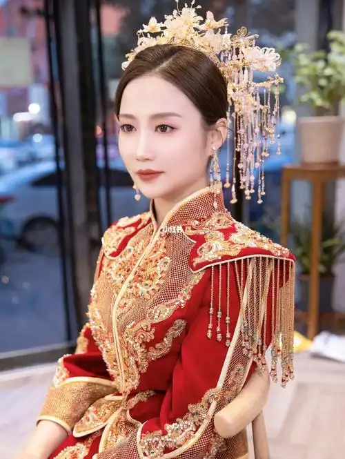 今日秀禾妆面发型分享