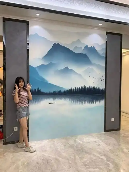 95后姑娘靠刮腻子圈粉600万网友这是颜值与才华双在线