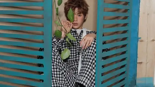 黄明昊帅气写真图片桌面壁纸壁纸