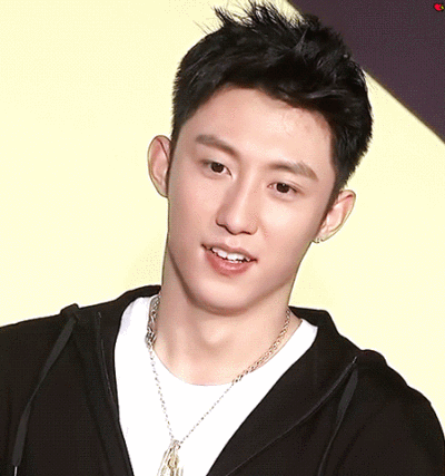 红鲤鱼 绿鲤鱼 不如我的黄景瑜