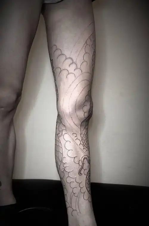 传统花腿线稿纹身图片脚部腿部老传统纹身图案