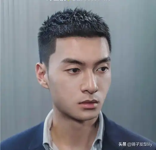 2021极具人气的8种男士发型帅气有型不落伍适合大多数男士