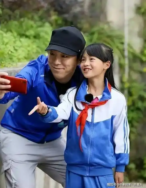 黄渤将两个千金改成美国籍,声称为了孩子教育,不是刻意为国籍?