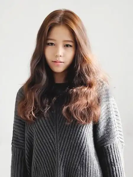 最新韩式中分蛋卷头图片,蛋卷头图片,发型图片