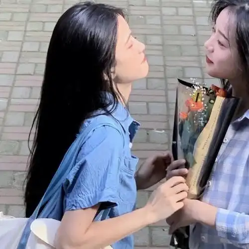 闺蜜头像头像来源微信公众号60156015(照片源自网络,如有侵权