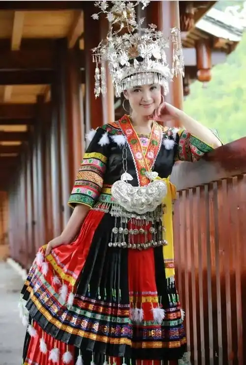 峰氏文化明星荟今日推荐瑶族知名音乐人吴龙宜星档