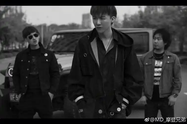 摩登兄弟主唱刘宇宁 #摩登兄弟键盘手大飞  #摩登兄弟吉他手阿卓