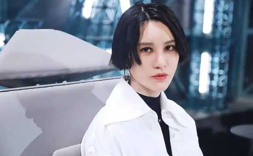 尚雯婕曾暗恋心仪的男人四年,受伤以后,至今都是单身一人_超女_事业