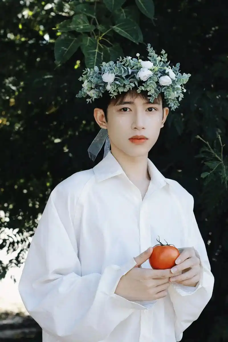 小蔡爱摄影.我拍的男生森系小清新#封校大学生又来整活了 #大 - 抖音