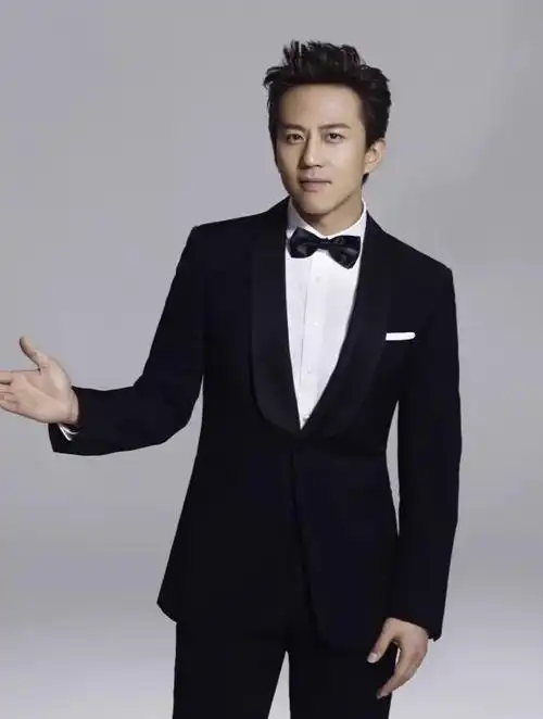 叛逆少年邓超,为孙俪三度惹恼冯小刚,发布会当众甩脸色离场 1-度小视