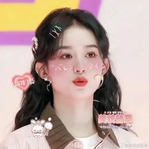 赵丽颖嘟嘴侧颜照