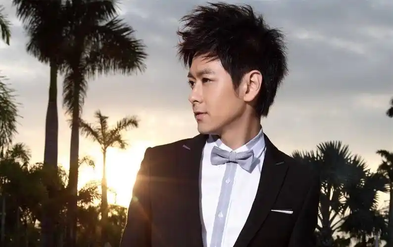 林志颖是不老男神?错了,70岁的他才叫逆天!