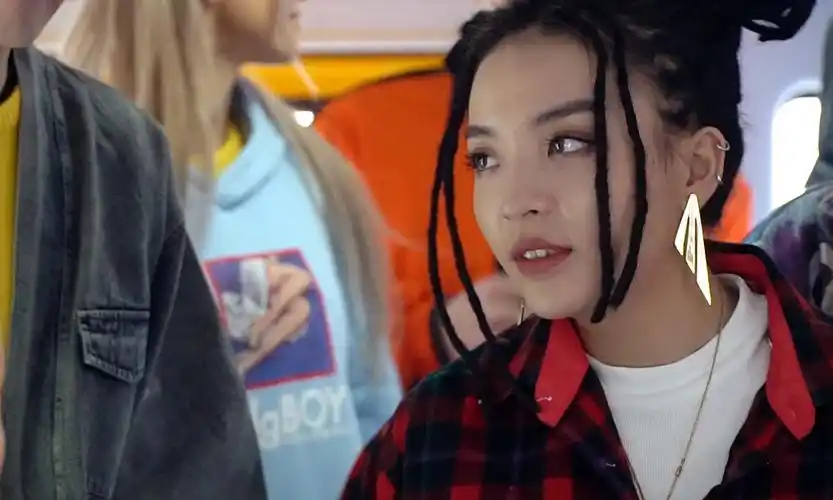 现客周报一月 vol.1 | vava 带来了新 mv《happy everyday》