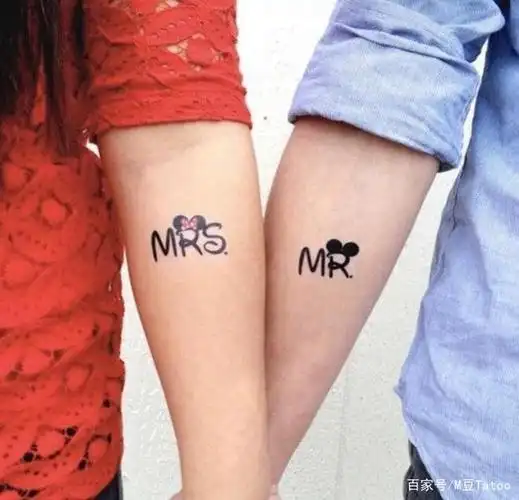 这些精美情侣纹身图案,扎了也不怕分手