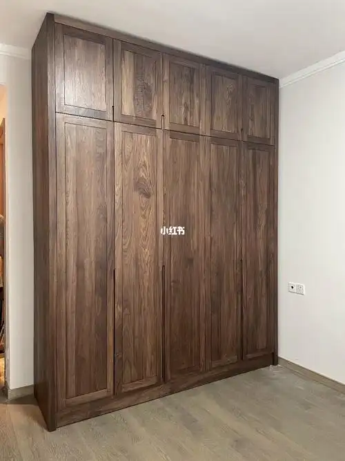 满墙衣柜应该这样整行吗06黑胡桃木衣柜