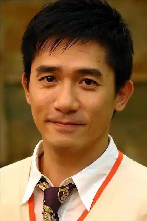 事实证明61岁久居日本的丁克一族梁朝伟早已选择了另一种人生