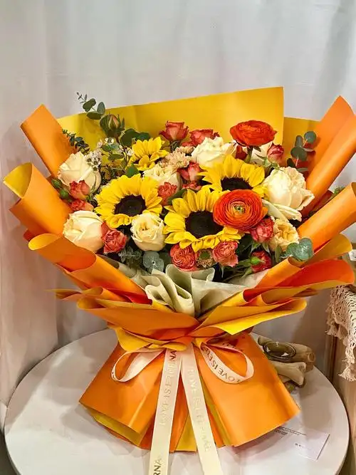 送一束阳光明媚给你向日葵大花束